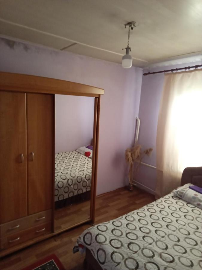 Garden Hotel And Hostel Bishkek Bagian luar foto