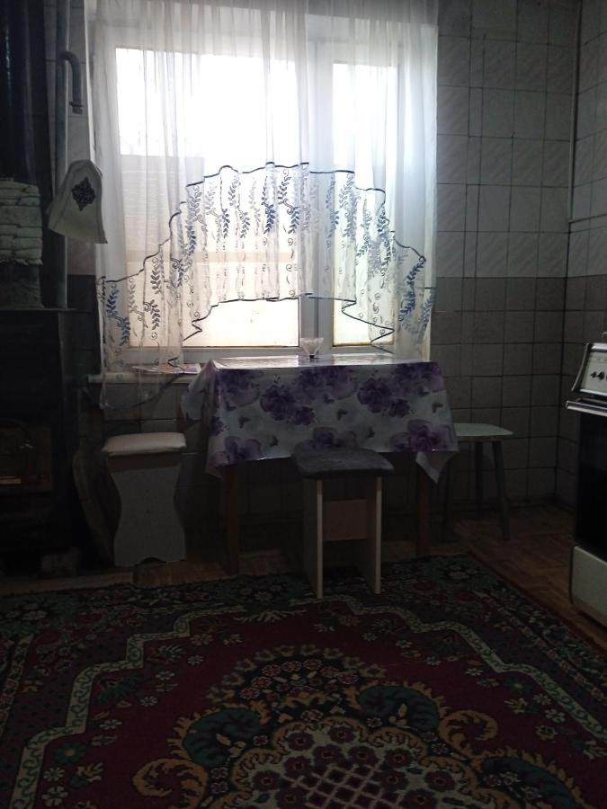 Garden Hotel And Hostel Bishkek Bagian luar foto