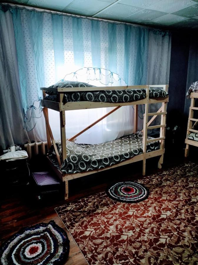 Garden Hotel And Hostel Bishkek Bagian luar foto