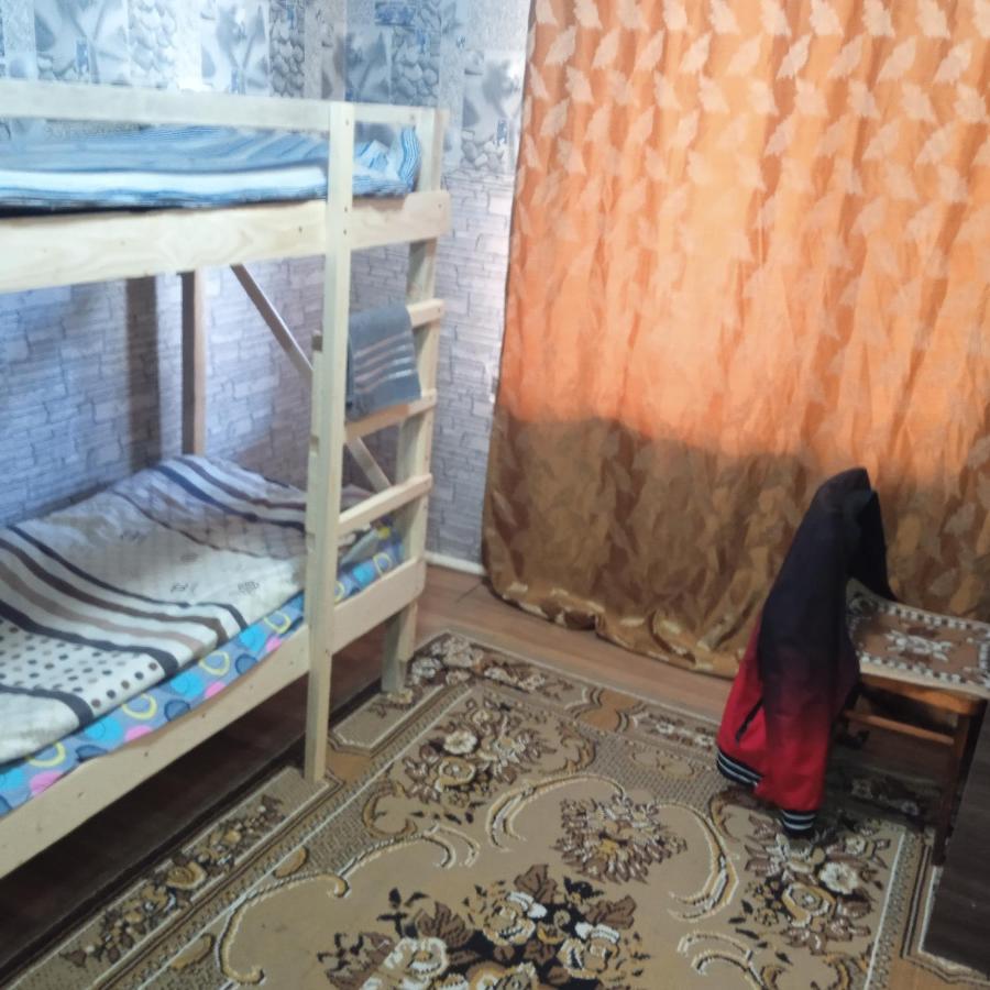 Garden Hotel And Hostel Bishkek Bagian luar foto